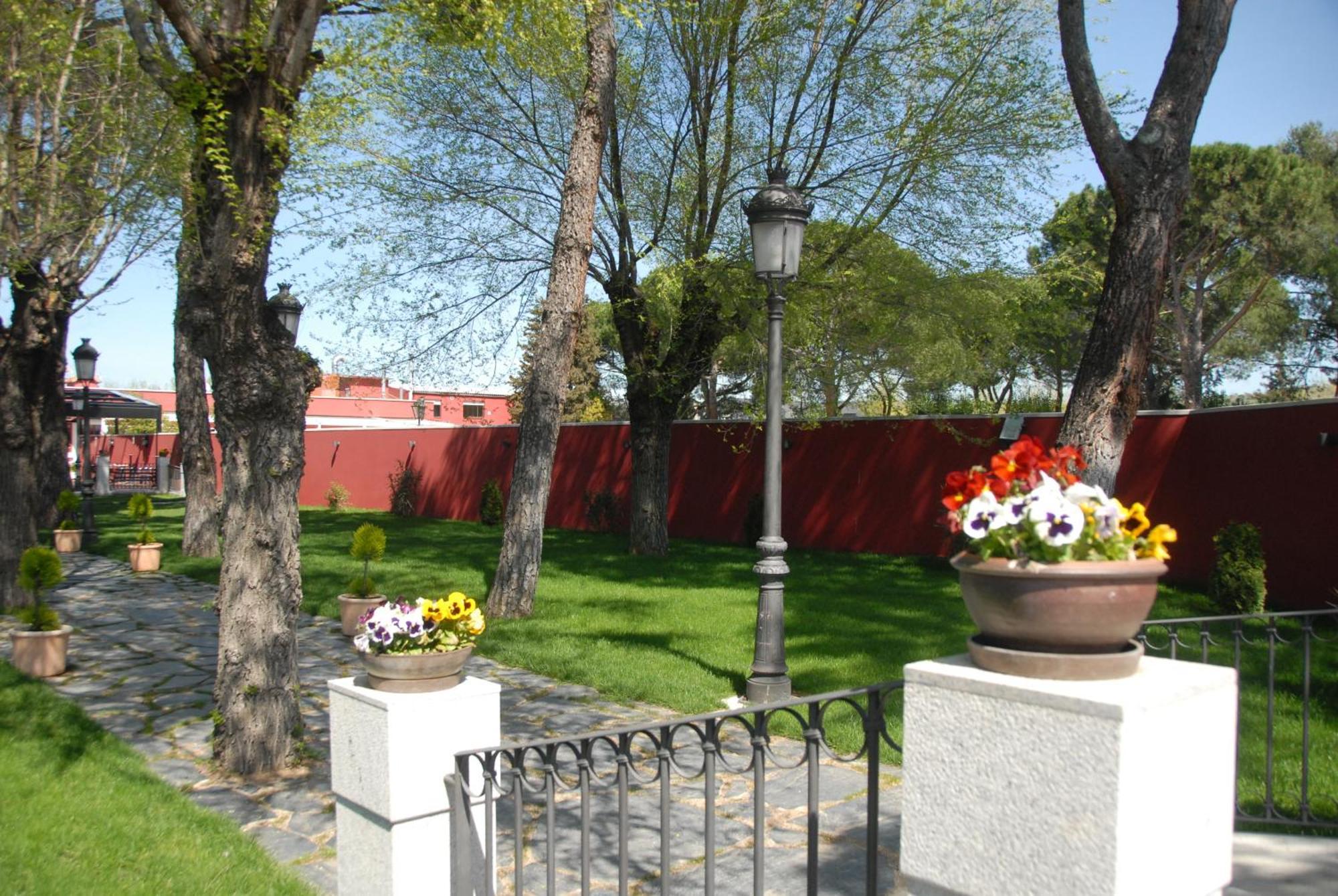 Hotel Casa Jose Diaz San Agustín de Guadalix Exteriér fotografie